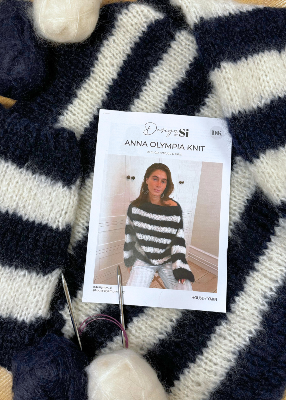 Aurora | Women’s knit sweater with boat neck design