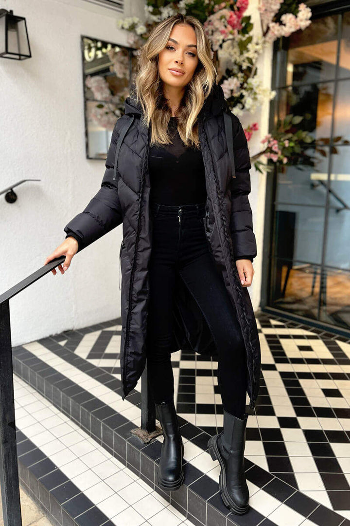 Alxiana | Women’s hooded long puffer coat