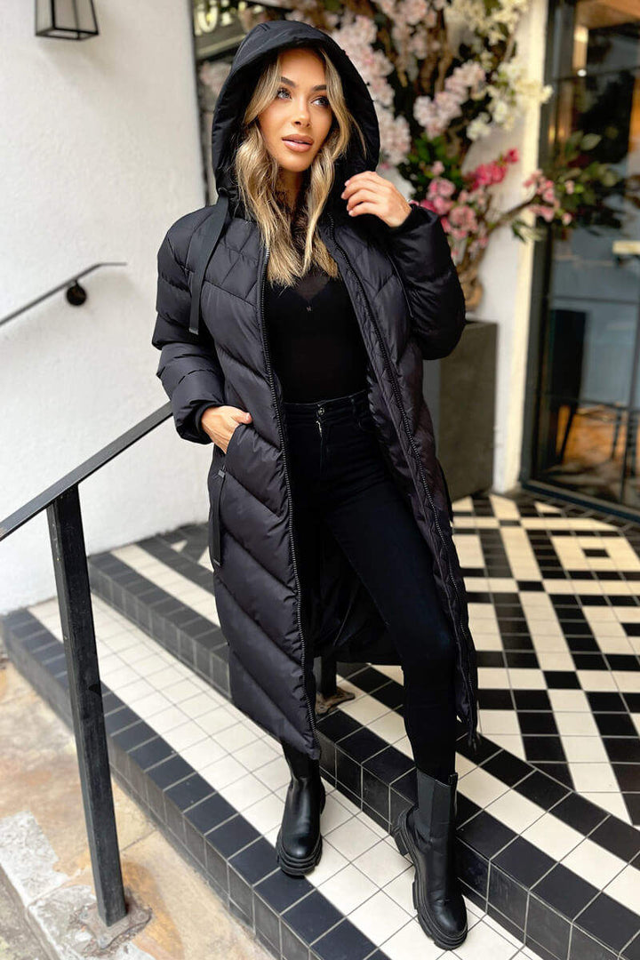 Alxiana | Women’s hooded long puffer coat