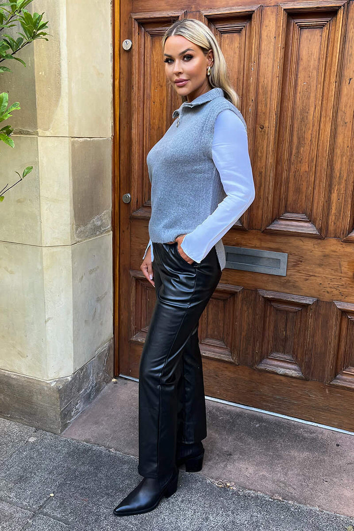 Liezel | Women’s quarter zip high neck knitted vest