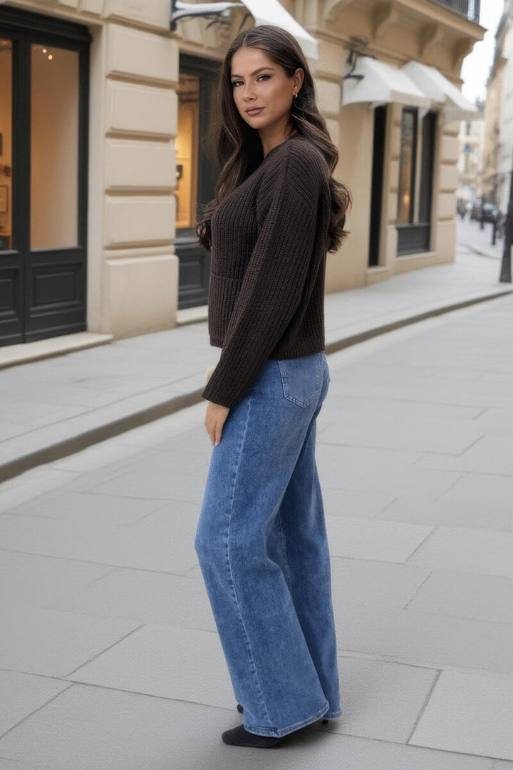 Maine | Women’s knitted cardigan with gold button front and patch pockets