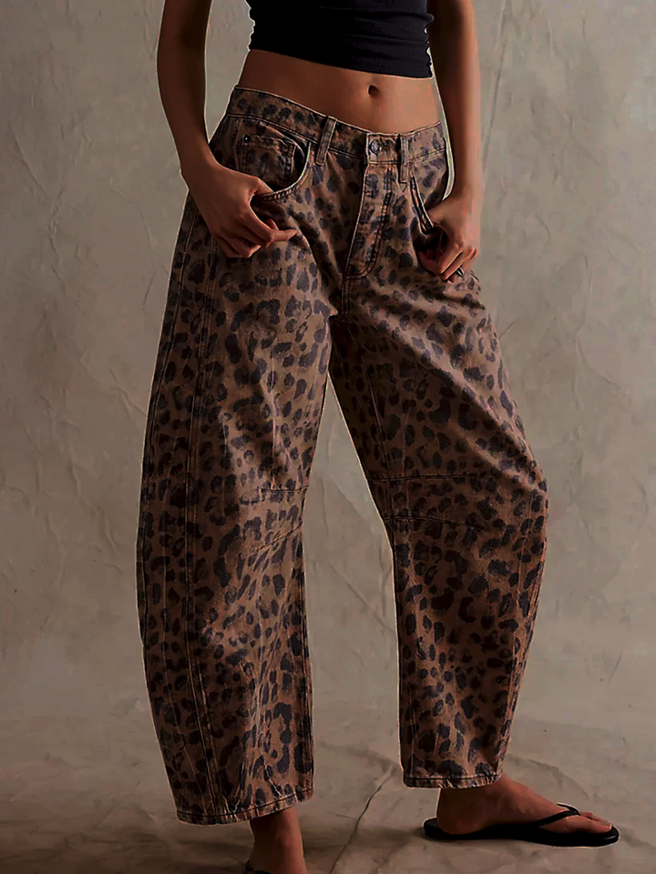 Leilani | Baggy print barrel jeans