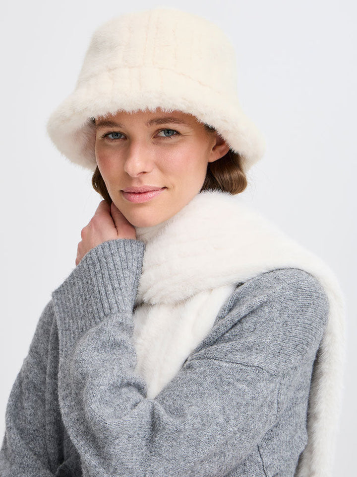 Salem | Women’s soft winter hat
