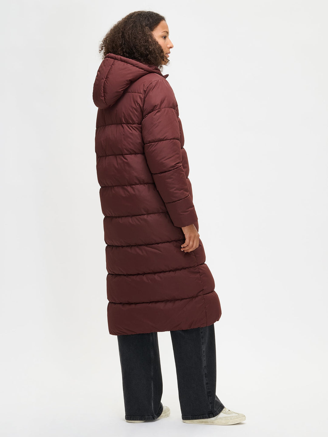 Tiana | Women’s long hooded puffer coat