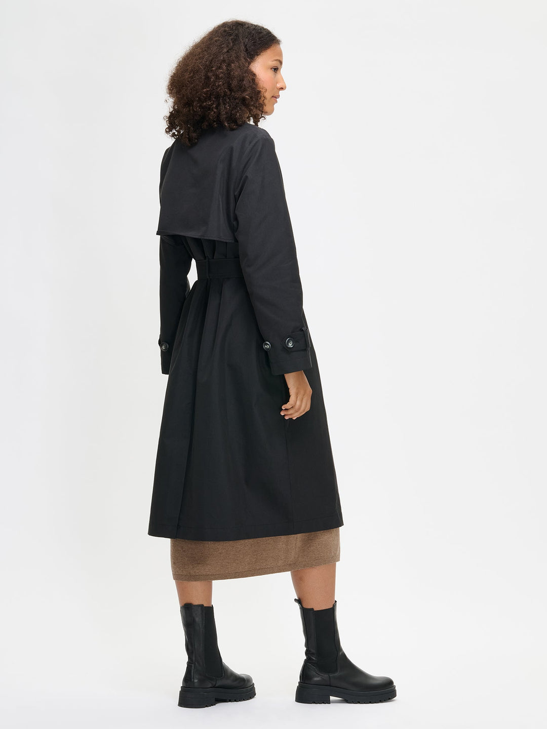 Ryza | Women’s classic belted trench coat with adjustable cuffs