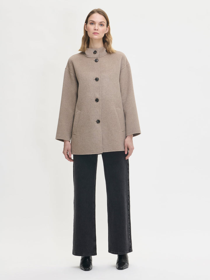 Dorothy | Women’s short wool-blend coat with stand collar