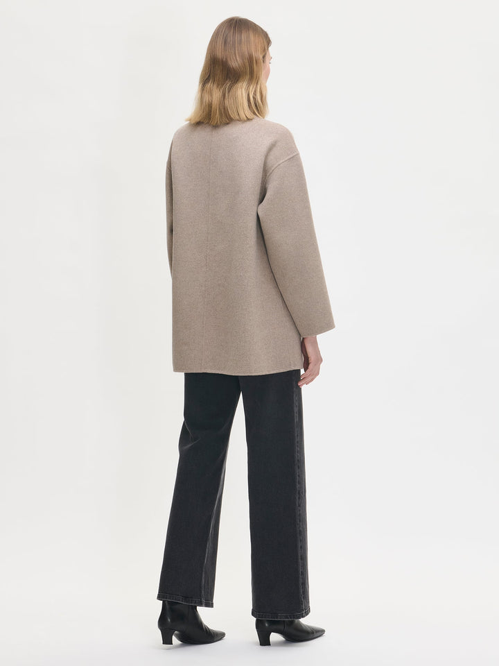 Dorothy | Women’s short wool-blend coat with stand collar