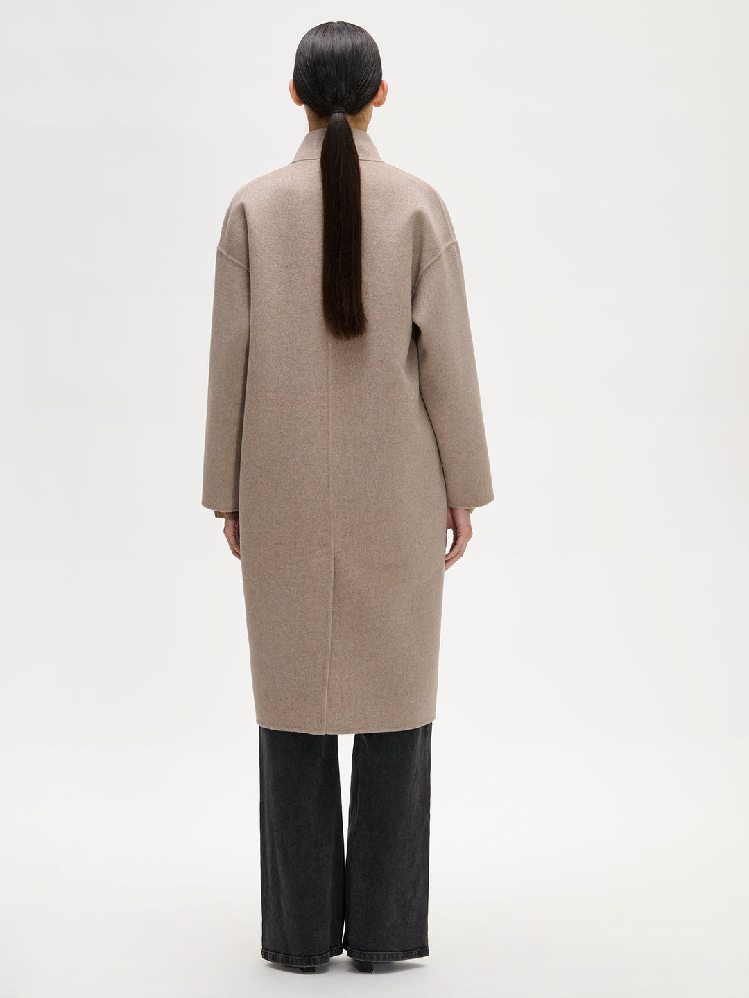 Gailey | Women’s elegant long wool coat with refined details