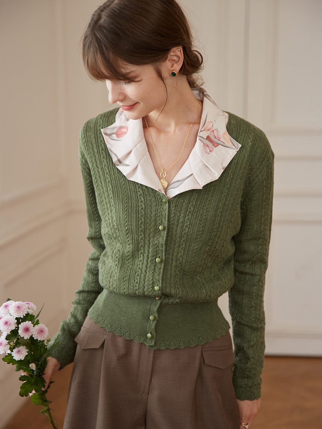 Milena | Women’s sweater with cable knit and glazed button detail