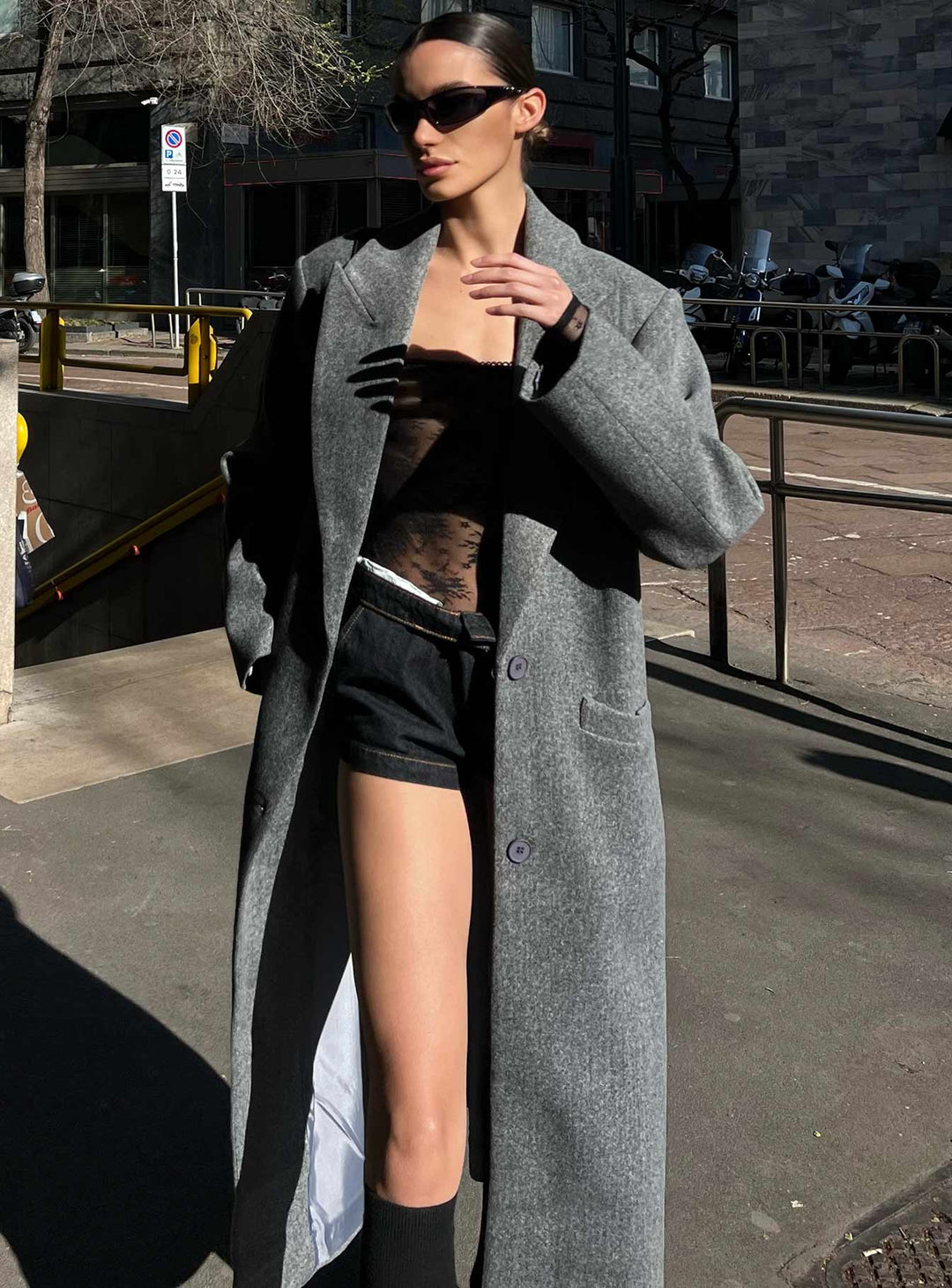 Haven | Women’s coat with lapel collar and front pockets