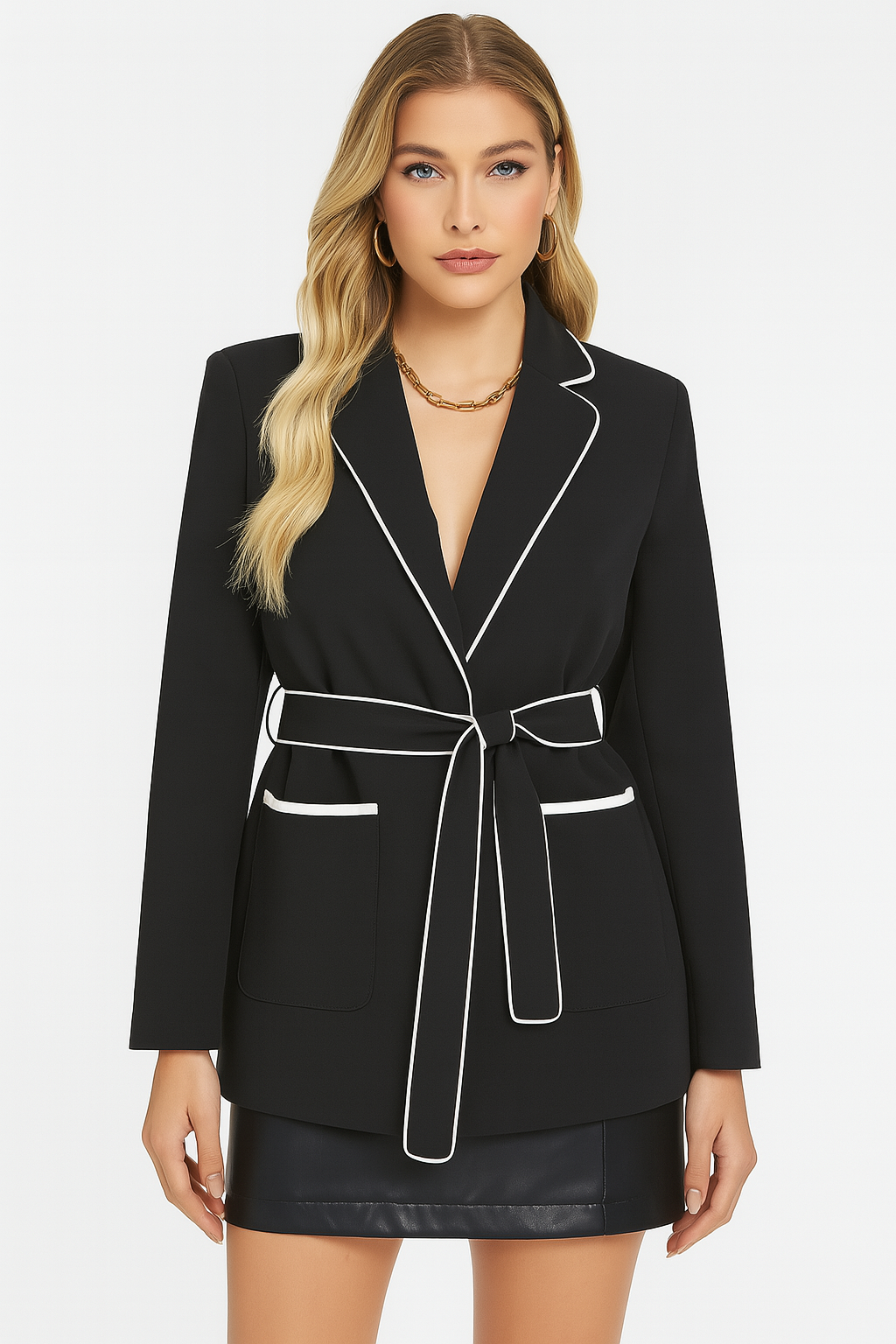 Eve | Women’s casual blazer with modern cut and relaxed fit
