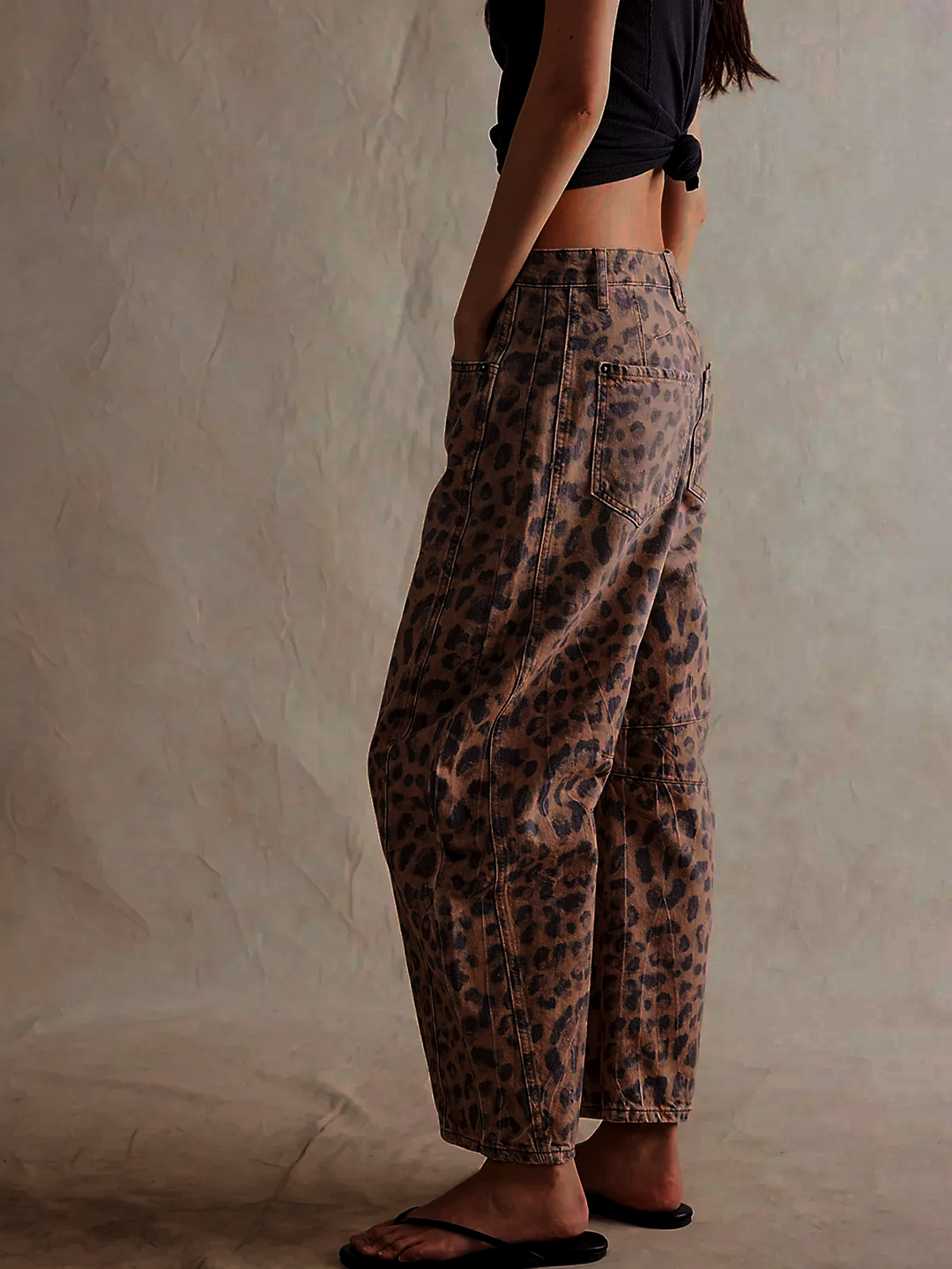 Leilani | Baggy print barrel jeans