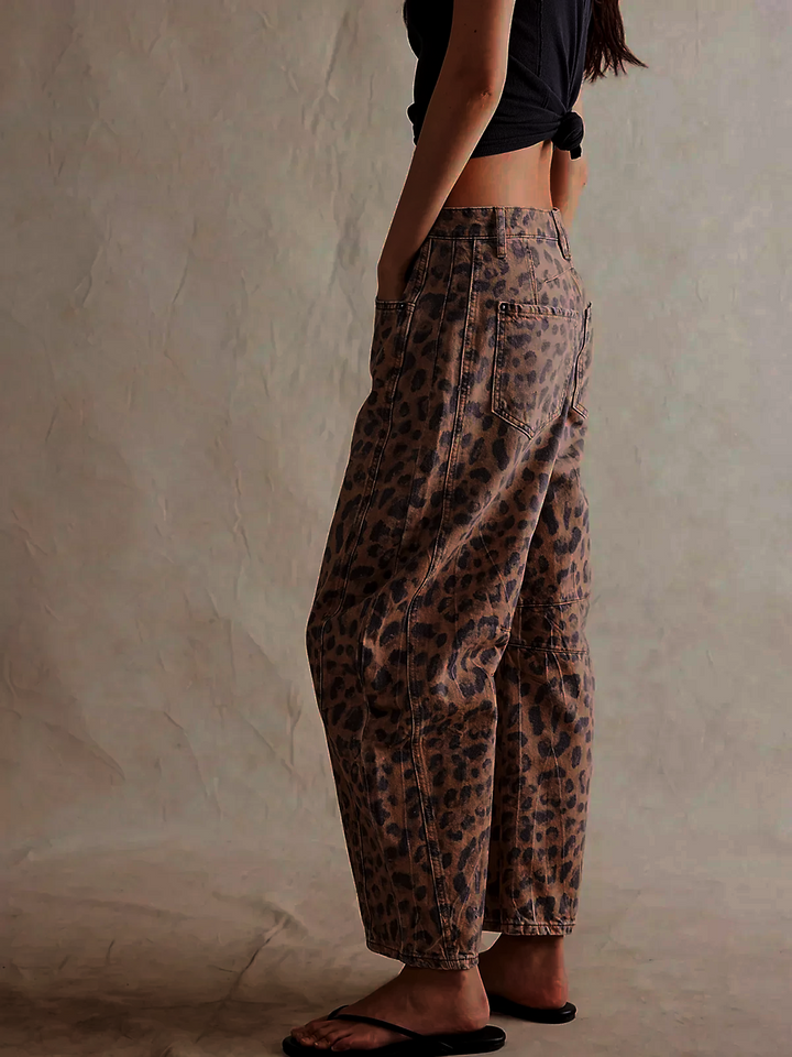 Leilani | Baggy print barrel jeans