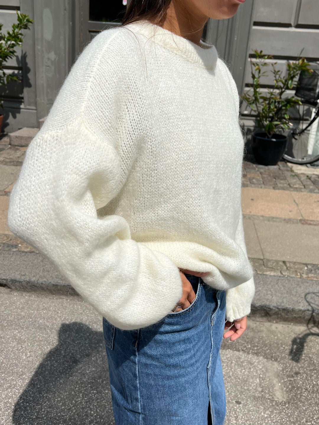 Blair | Women’s oversized knit with balloon sleeve design