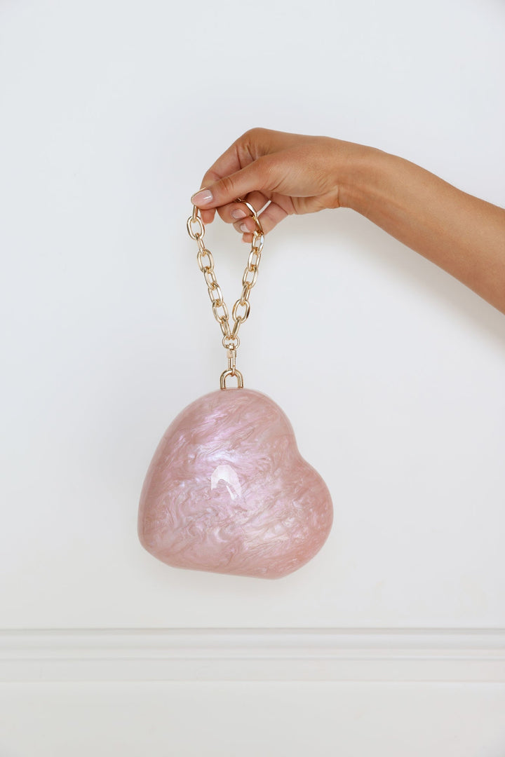 Lovely | Women’s heart-shaped clutch bag with pearlescent finish and gold chain