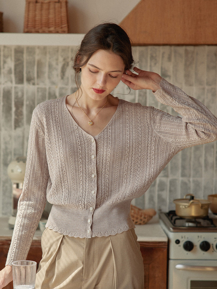 Milena | Women’s sweater with cable knit and glazed button detail