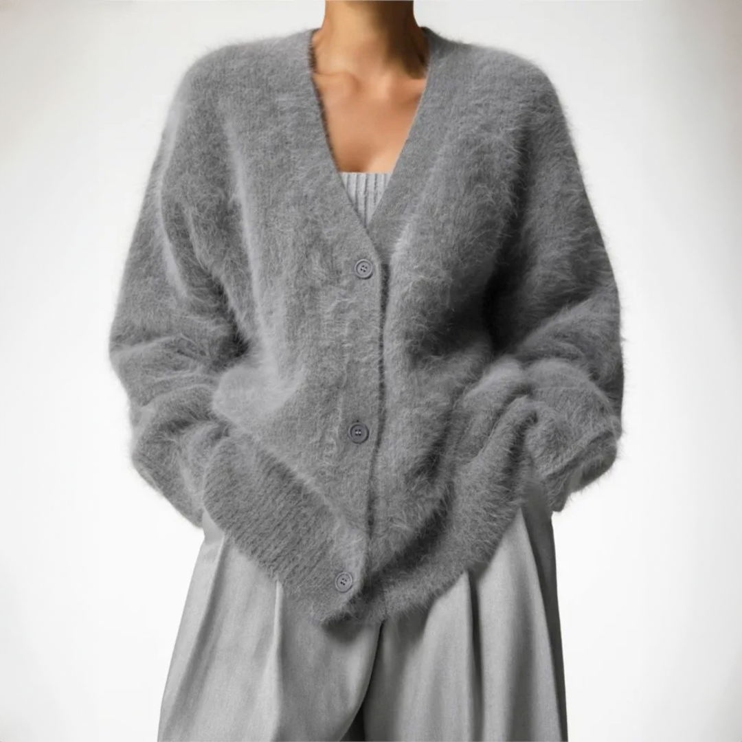 Donna | Women’s knit cardigan with modern versatile design