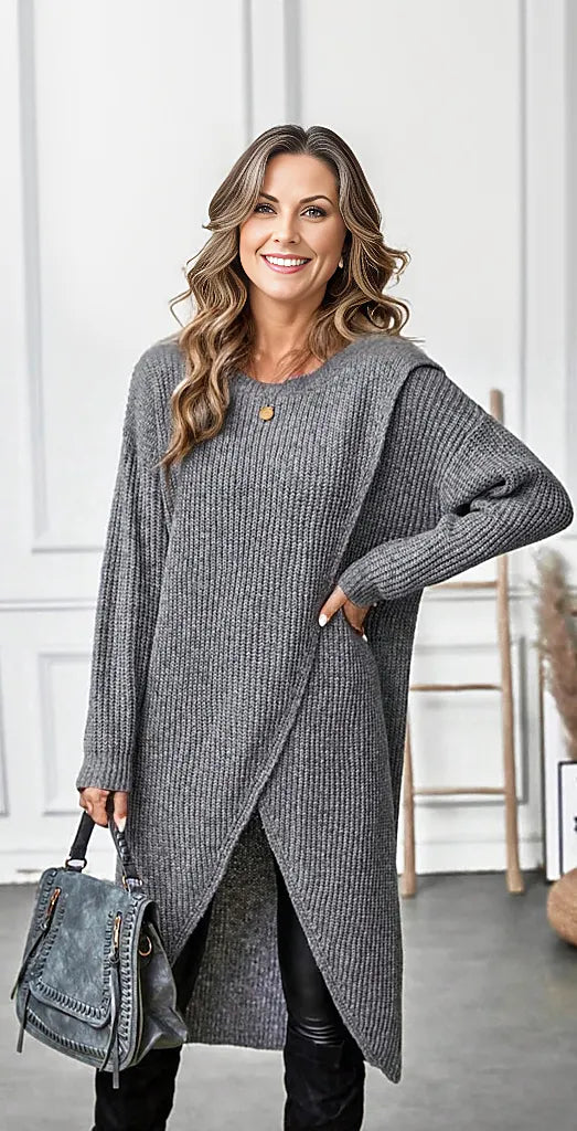 Diana | Women’s knitted sweater with solid design and relaxed silhouette