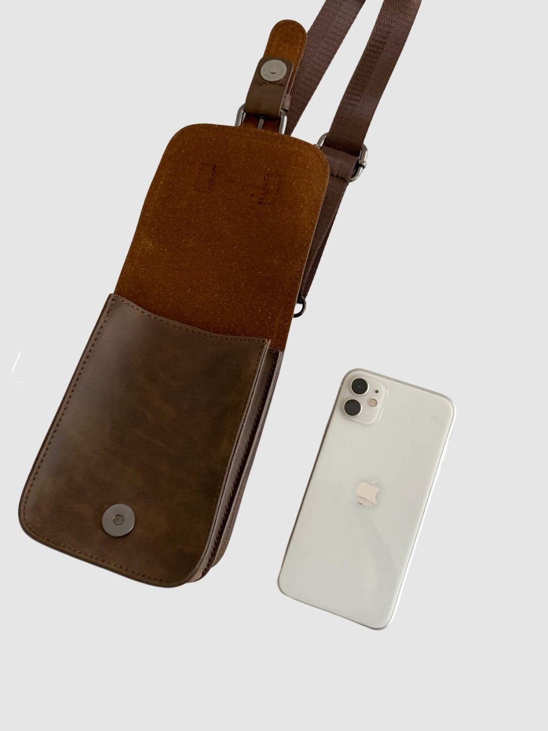 Susan | Women's retro bag with belt