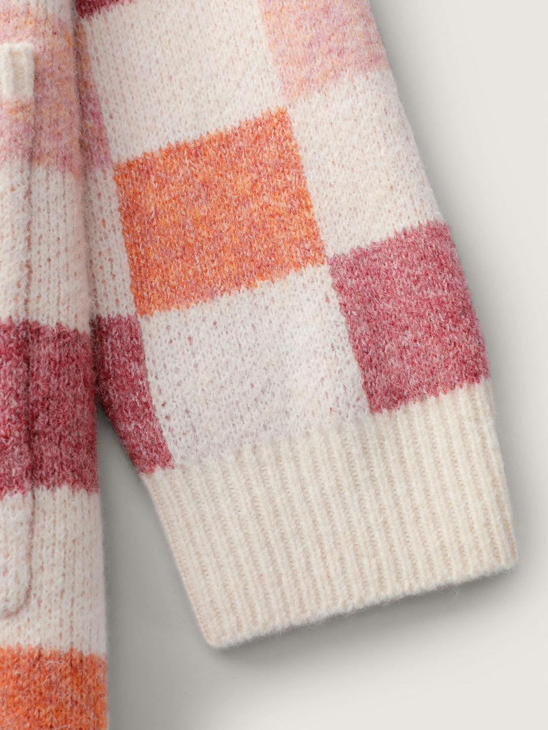 Aspen | Women’s checkered open-front knit cardigan