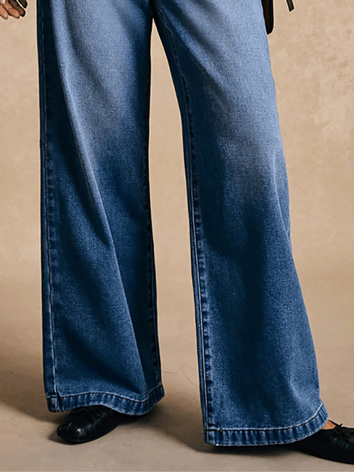 Eunice | Women’s jeans with rivet pockets and wide-leg silhouette