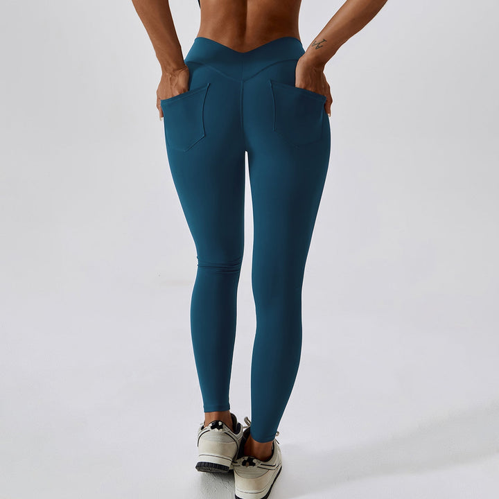 Regin | Women’s leggings with v-waist and back pocket detail