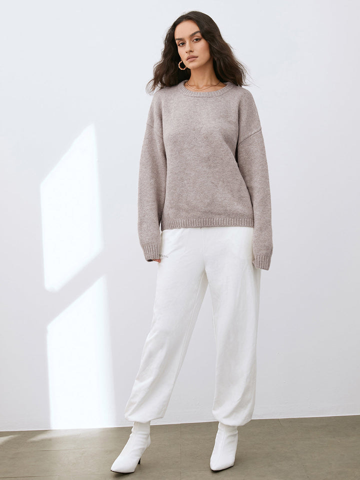 Avery | Women’s sweater with ribbed hem design