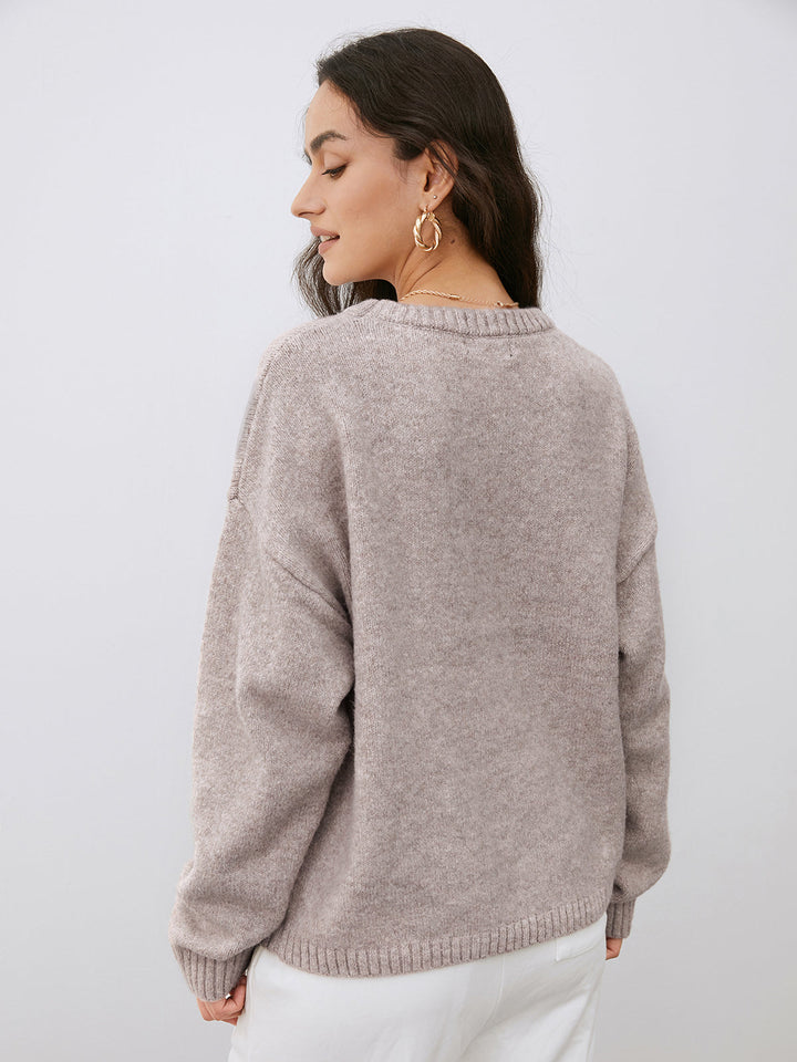 Avery | Women’s sweater with ribbed hem design