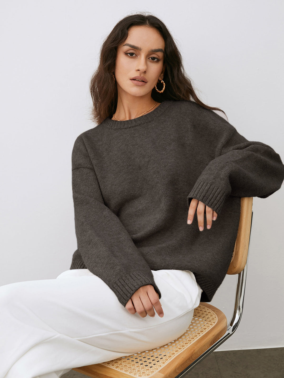 Avery | Women’s sweater with ribbed hem design