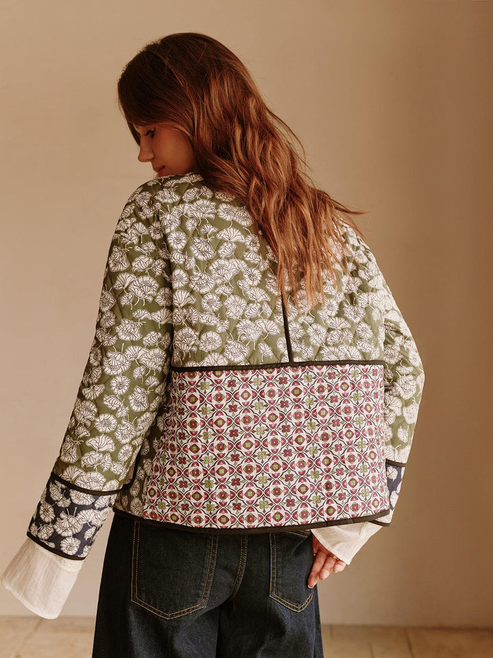 Sarai | Women’s floral quilted jacket with structured neckline and pockets