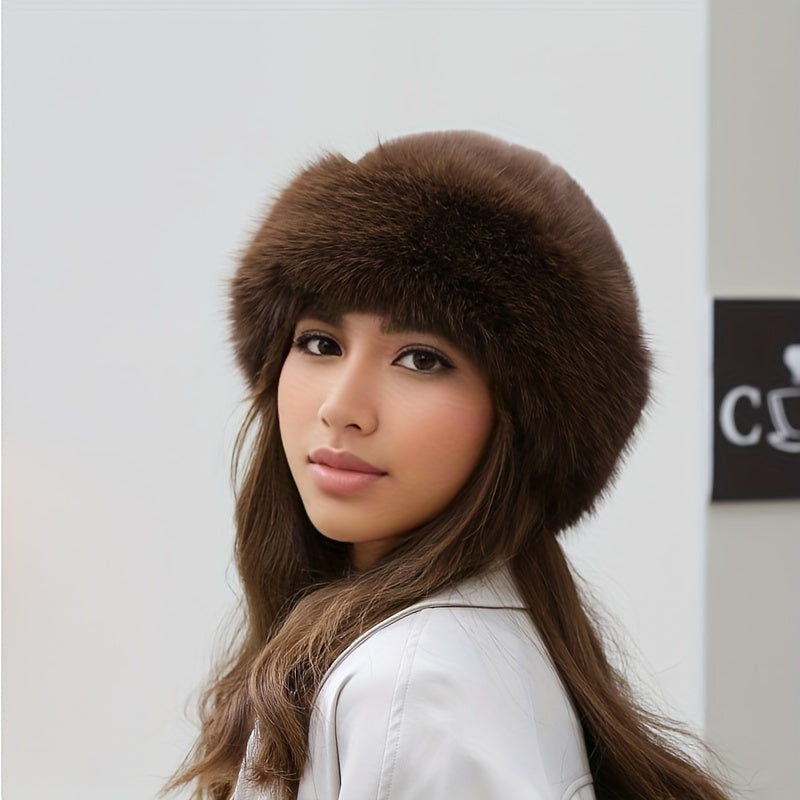 Cess | Women’s winter hat with rounded crown and wide trim