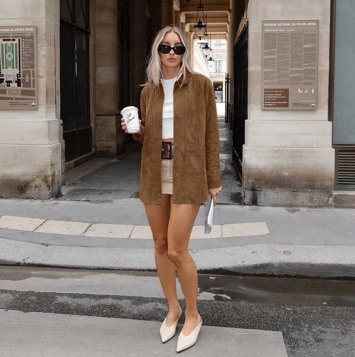 Thea | Women’s oversized coat with classic collar and relaxed silhouette