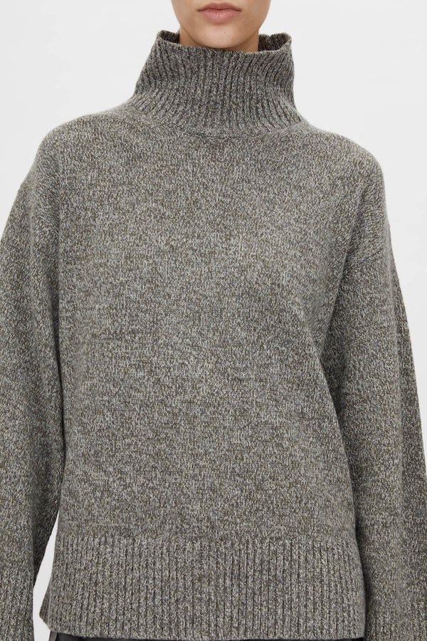 Lizbeth | Women’s ribbed funnel neck knit sweater