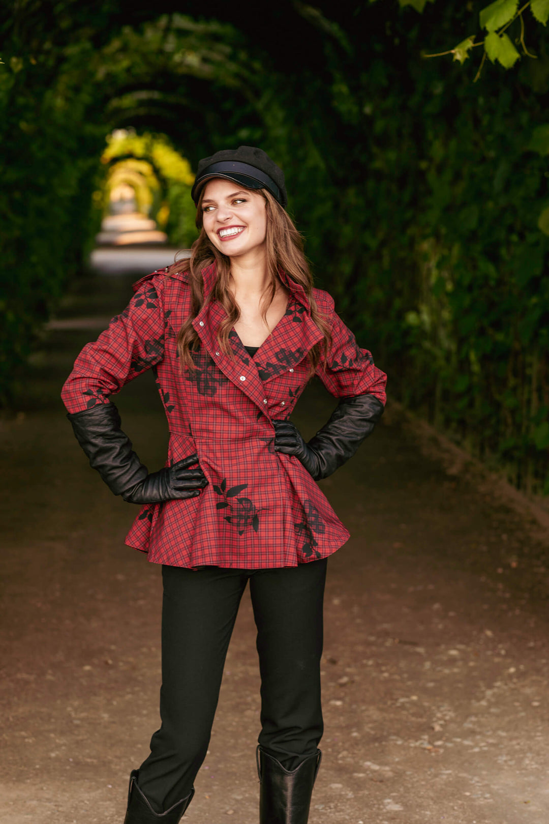 Jelly | Women’s short plaid jacket with waist belt and detachable hood