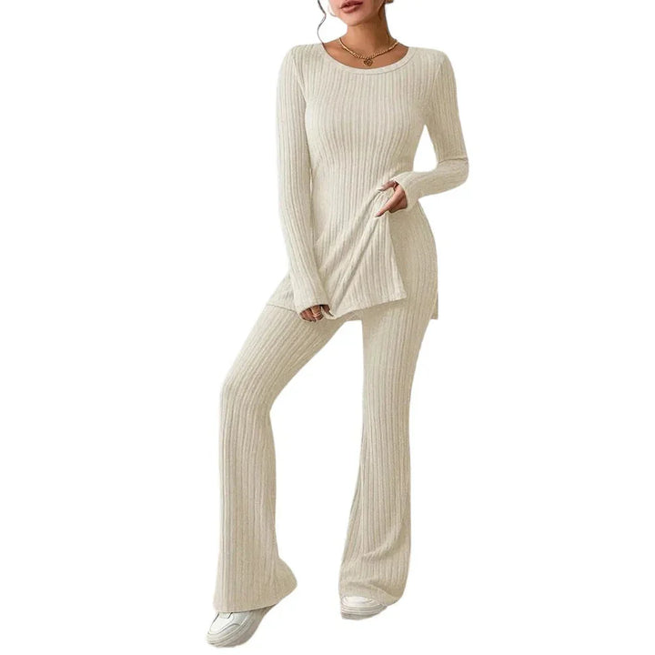 Talia | Loungewear set with ribbed top and fitted leggings