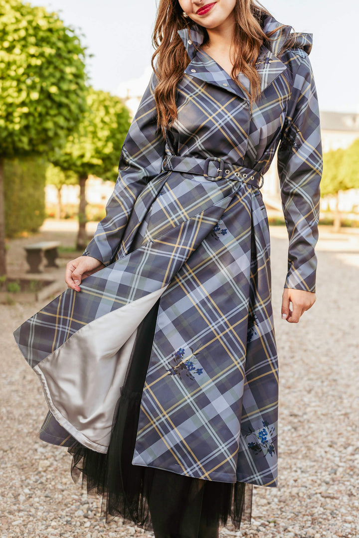 Sandara | Women’s plaid double-breasted trench coat with belt and detachable hood