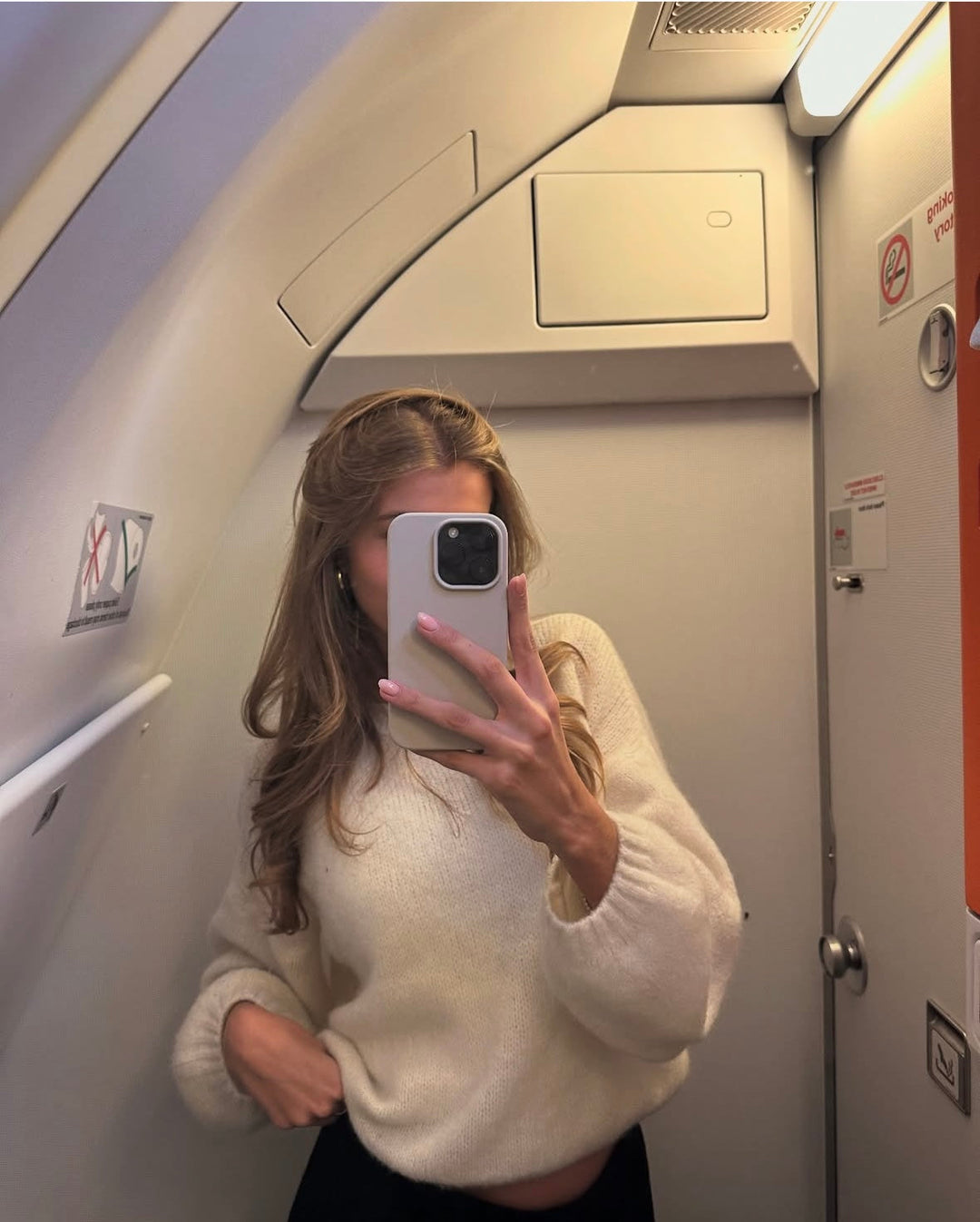 Blair | Women’s oversized knit with balloon sleeve design