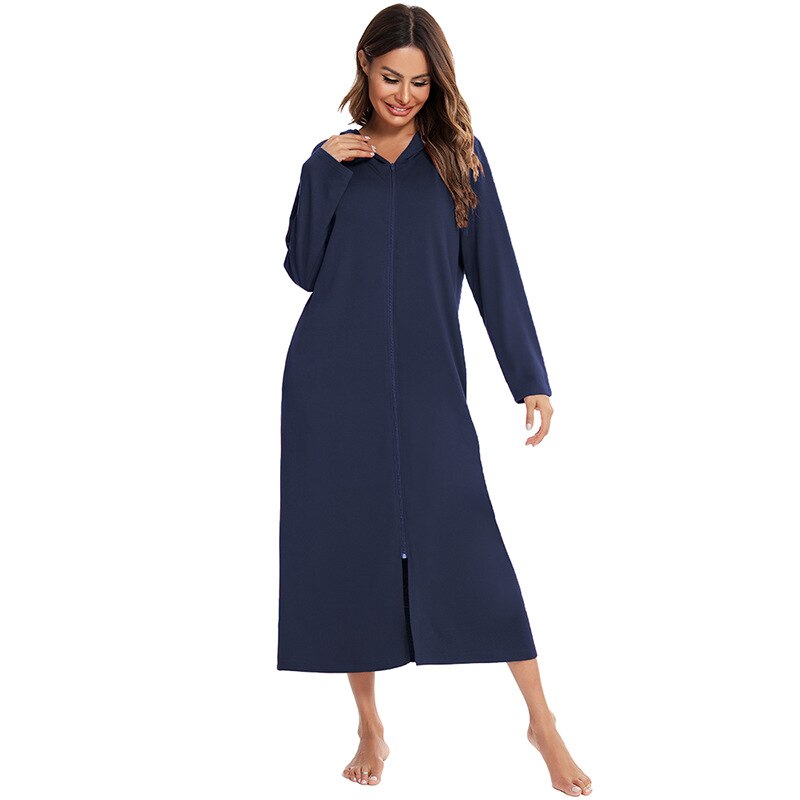 Lena | Women’s long bathrobe with hood, zipper closure and side pockets