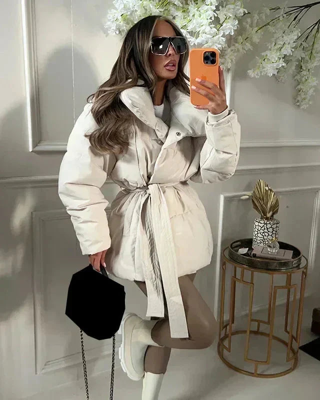 Harleen | Women’s belted quilted coat with oversized collar