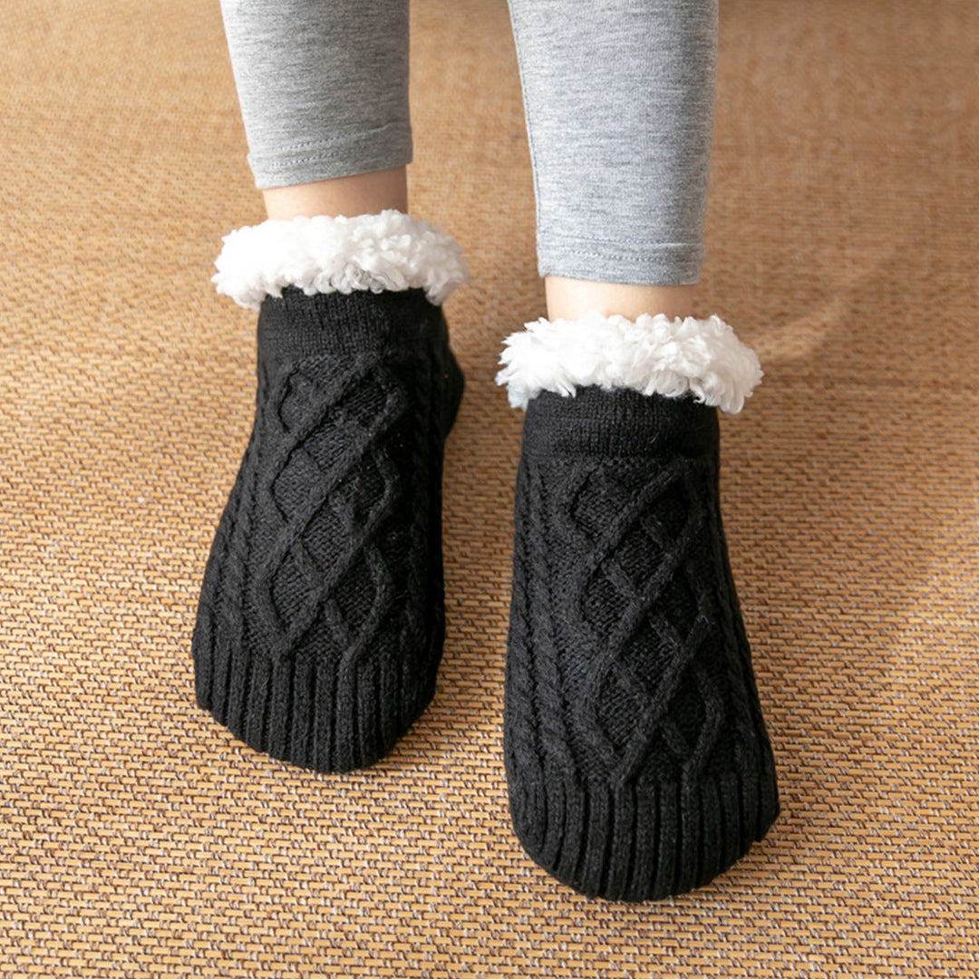 Maricel | Women’s brushed fleece anti-slip socks