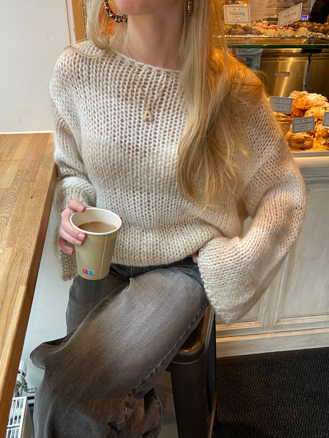 Helena | Women’s knit sweater with oversized round neck design