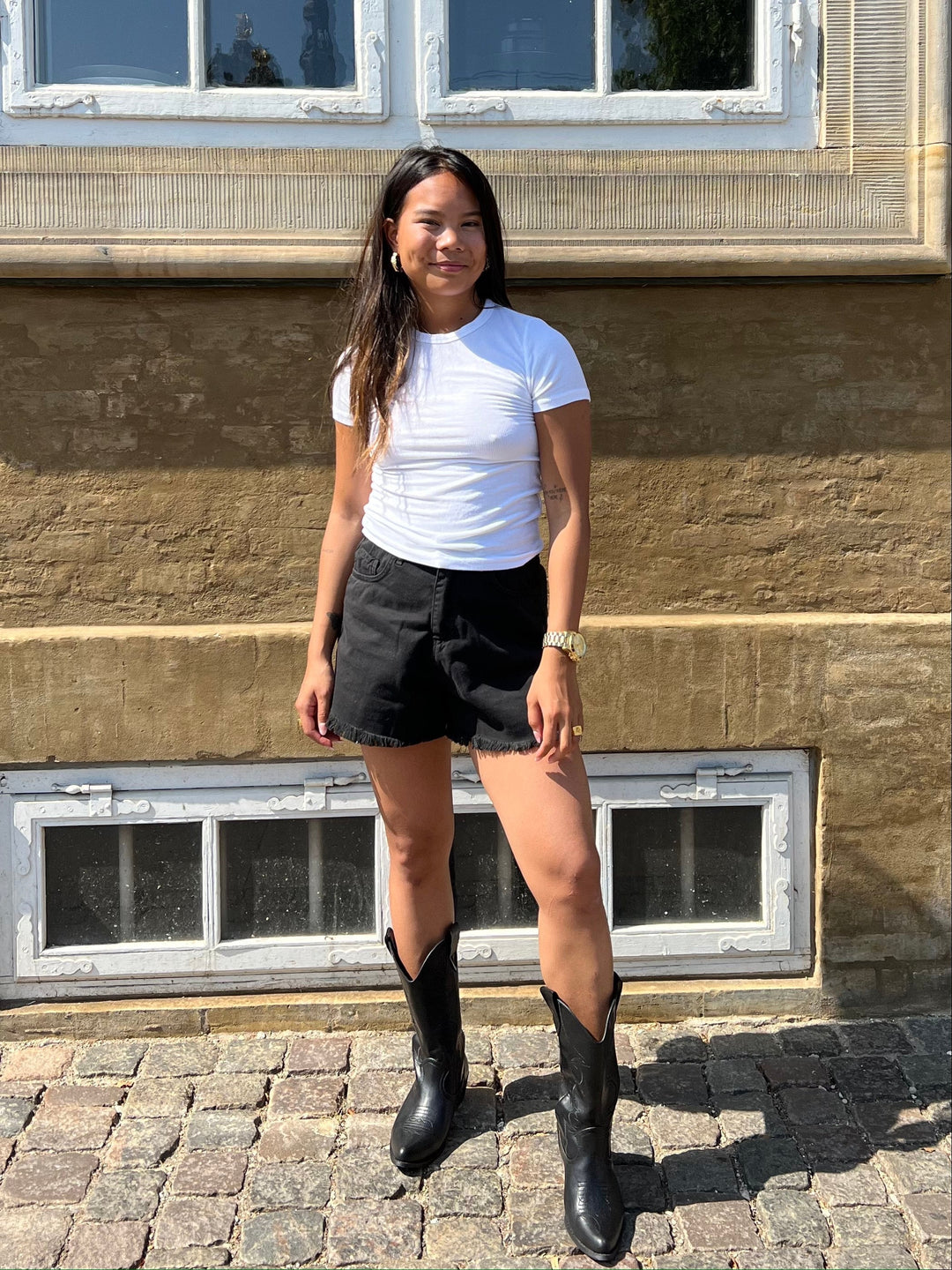 Athena | Women’s cowboy boots with stitching detail and mid-shin fit