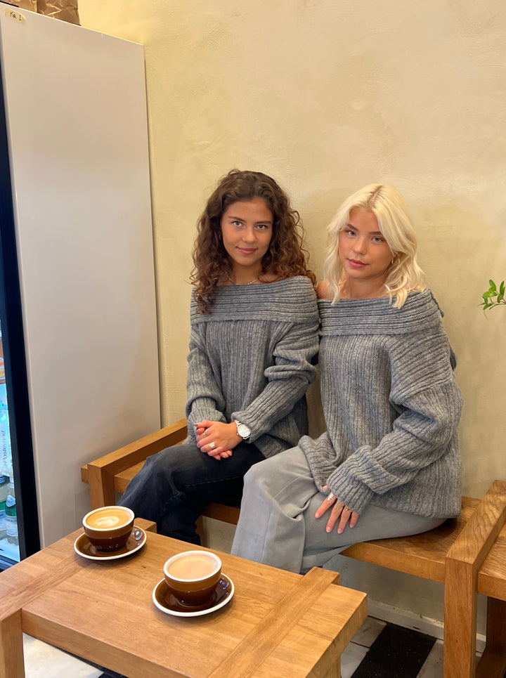Reese | Women’s oversized knit with off-shoulder design