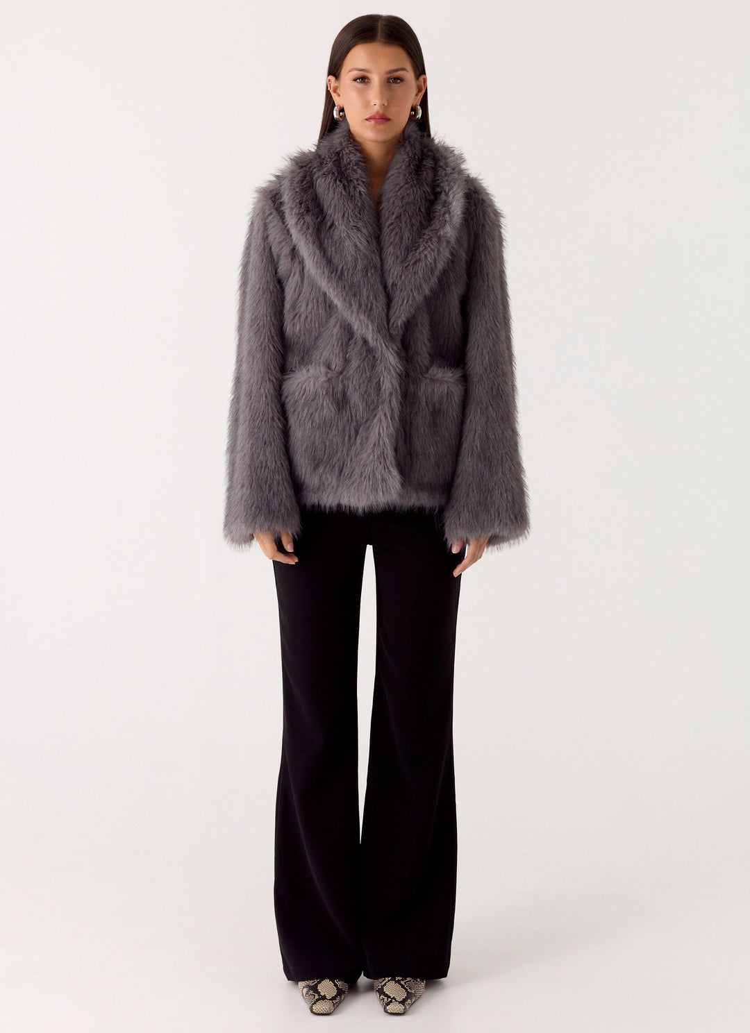 Katiana | Women’s oversized faux-fur jacket