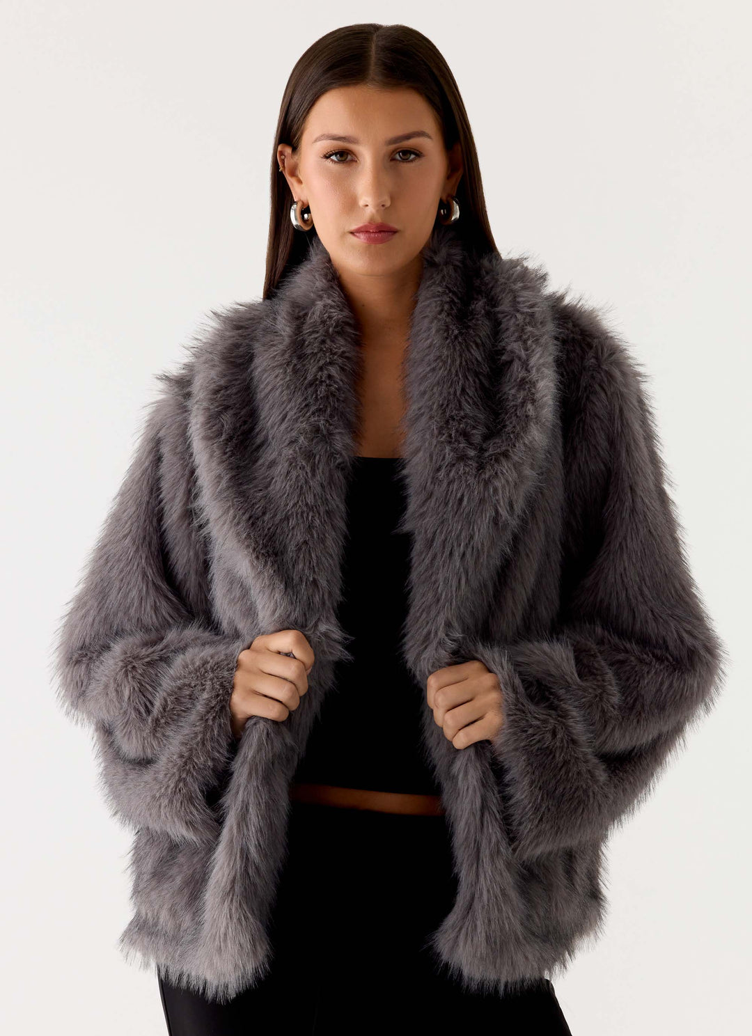 Katiana | Women’s oversized faux-fur jacket