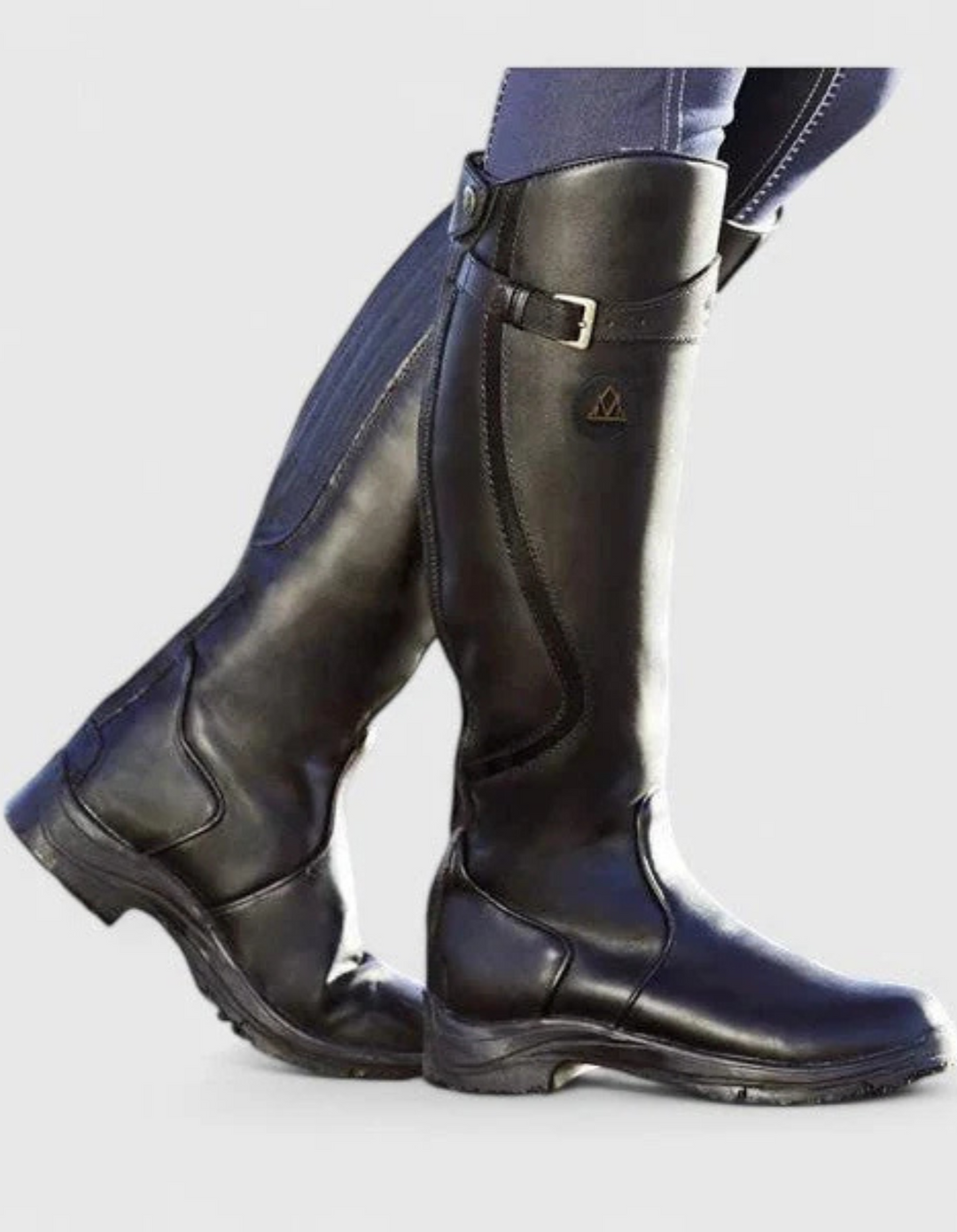 Yana | Women’s riding boots with buckle detail and contoured silhouette