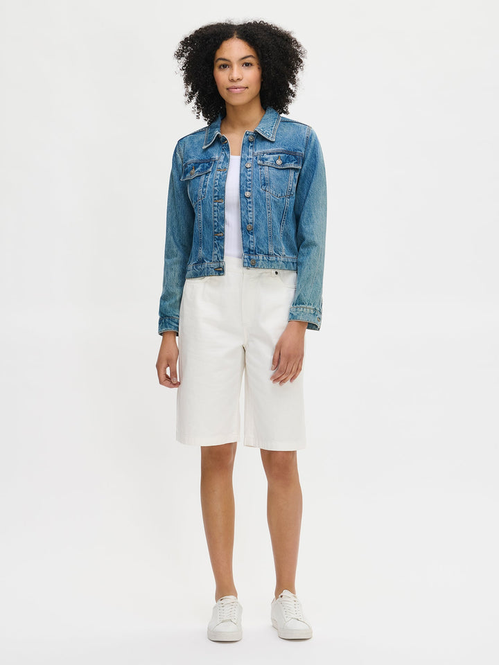 Amalia | Women’s classic button-front denim jacket