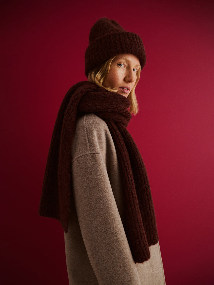 Gailey | Women’s elegant long wool coat with refined details