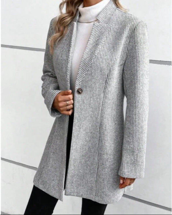 Mia | Women’s medium-length coat with jacquard detail and stand collar