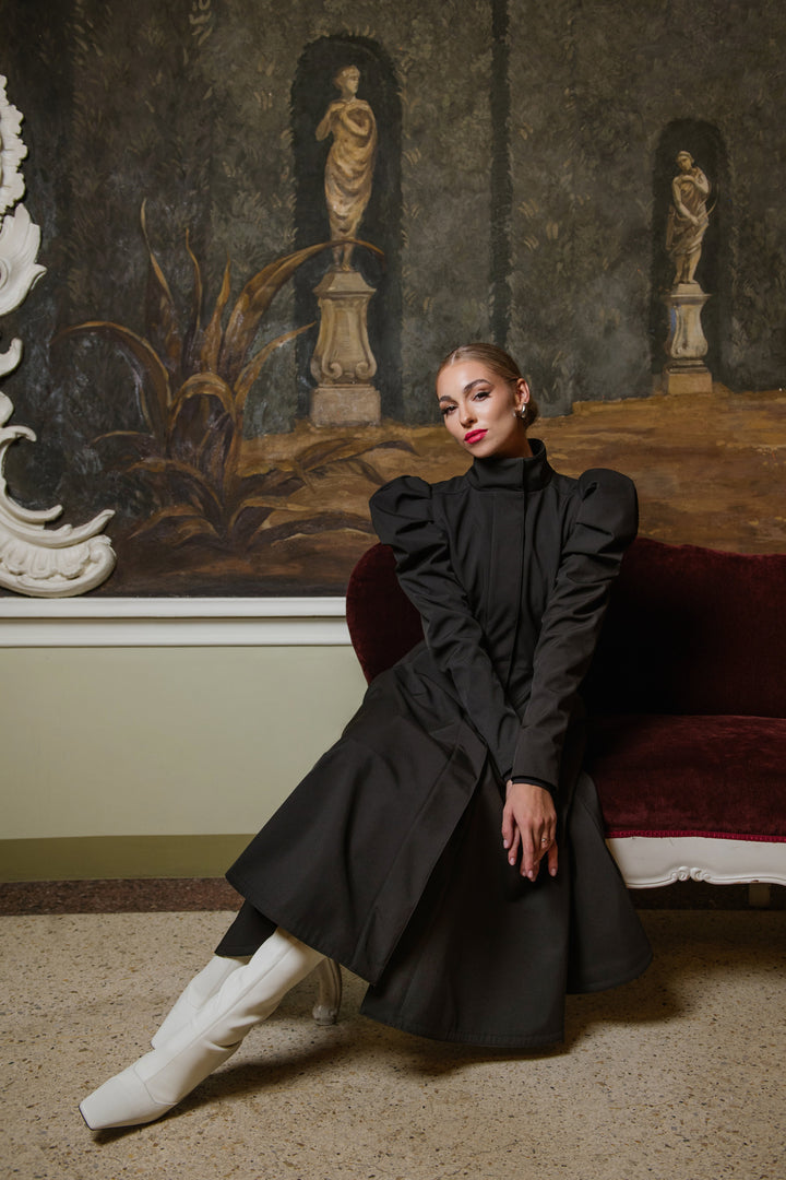 Yasmin | Women’s single-breasted A-line trench coat with balloon sleeves